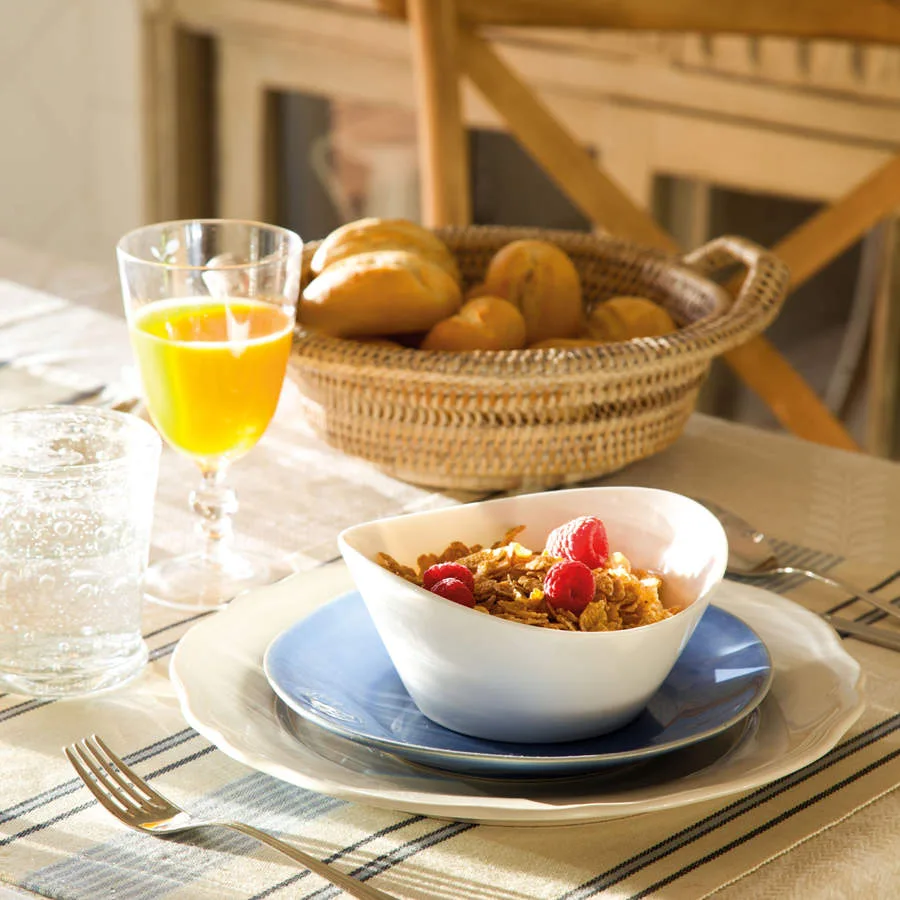 Beneficios de tomar jugo de naranja por las mañanas